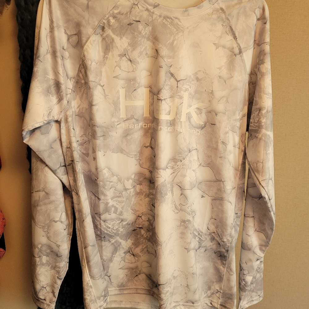 HUK long sleeve shirt